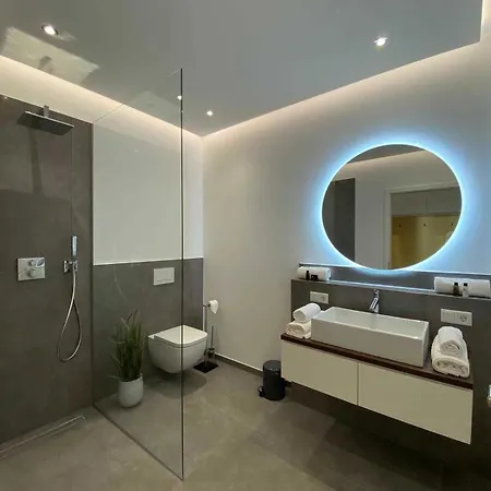 Driehof Lifestyle Classic 5 호텔 *